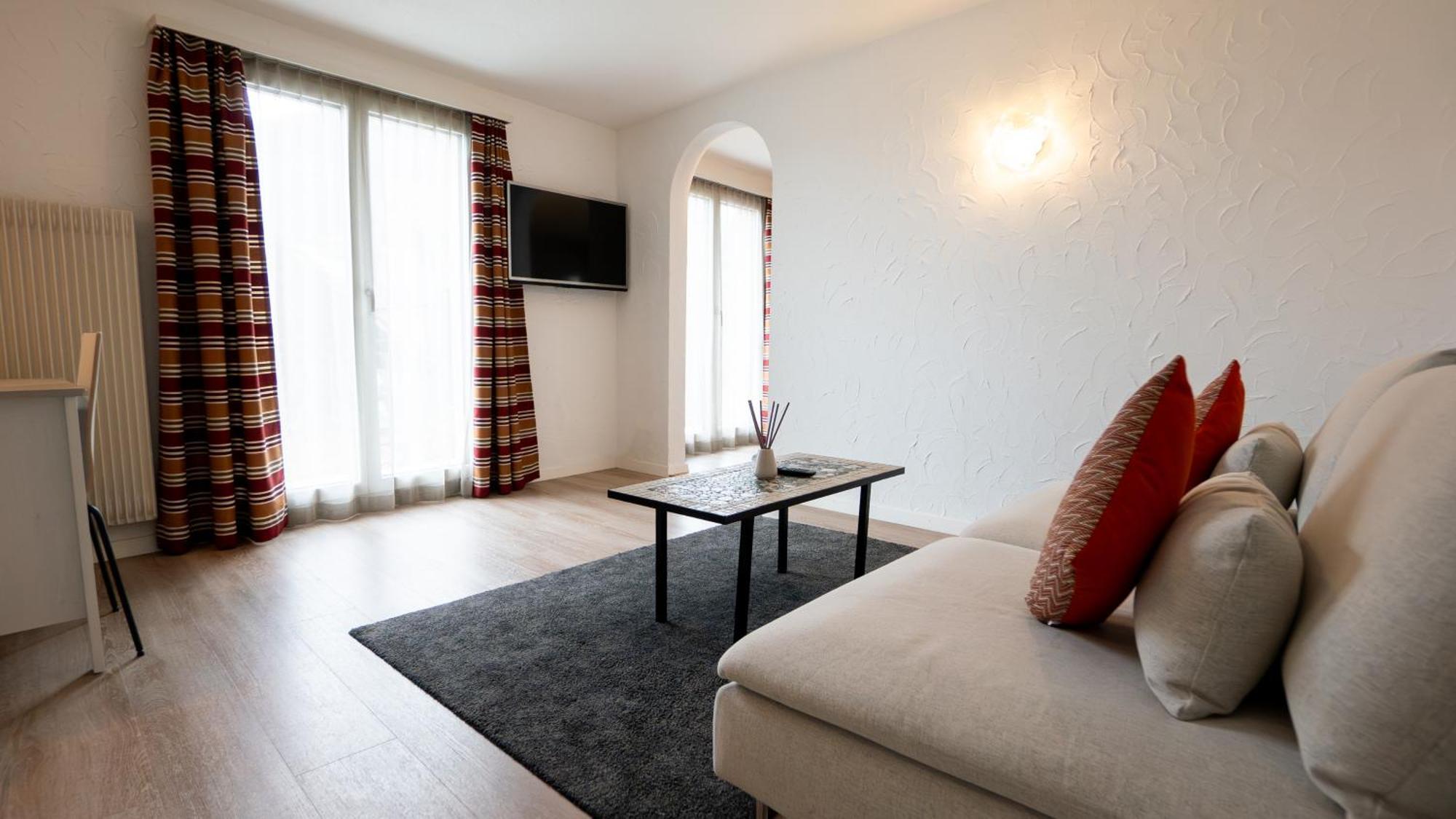 Hotel & Restaurant Roessli Stansstad Zewnętrze zdjęcie
