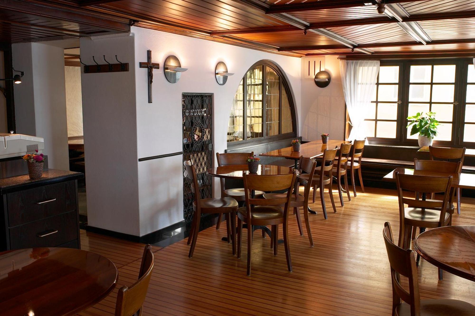 Hotel & Restaurant Roessli Stansstad Zewnętrze zdjęcie